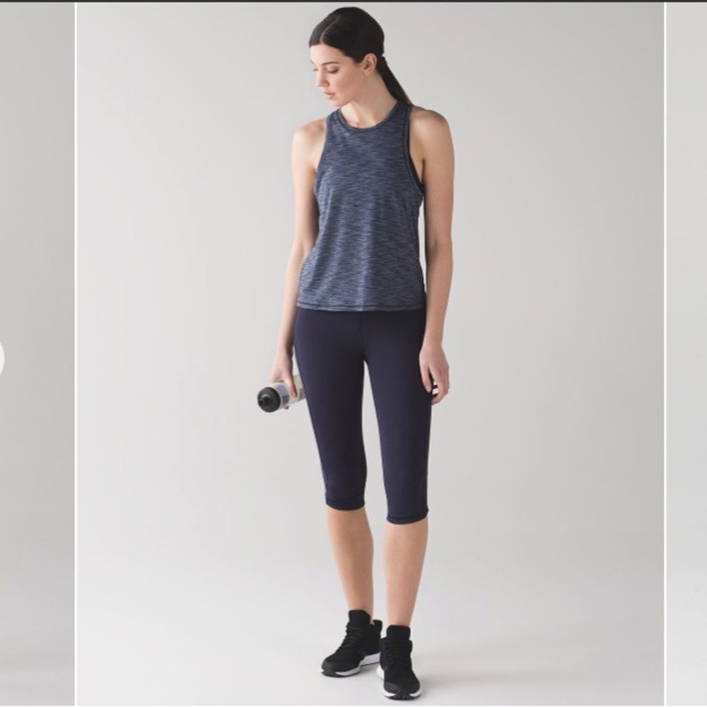 Lululemon Squad Goals Crop Midnight Navy Leggings 17" Size 6